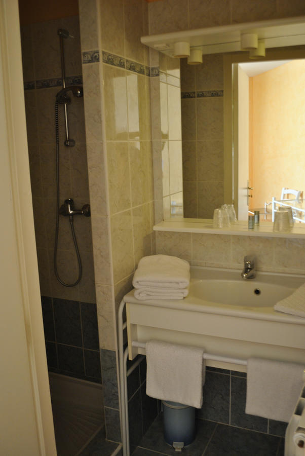 Hotel Auberge De La Nauze Sagelat Oda fotoğraf